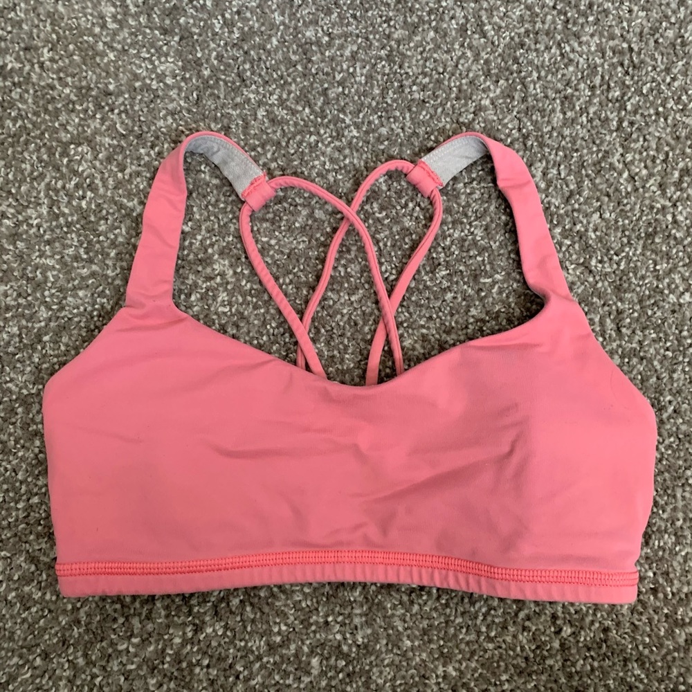Lululemon sports bra